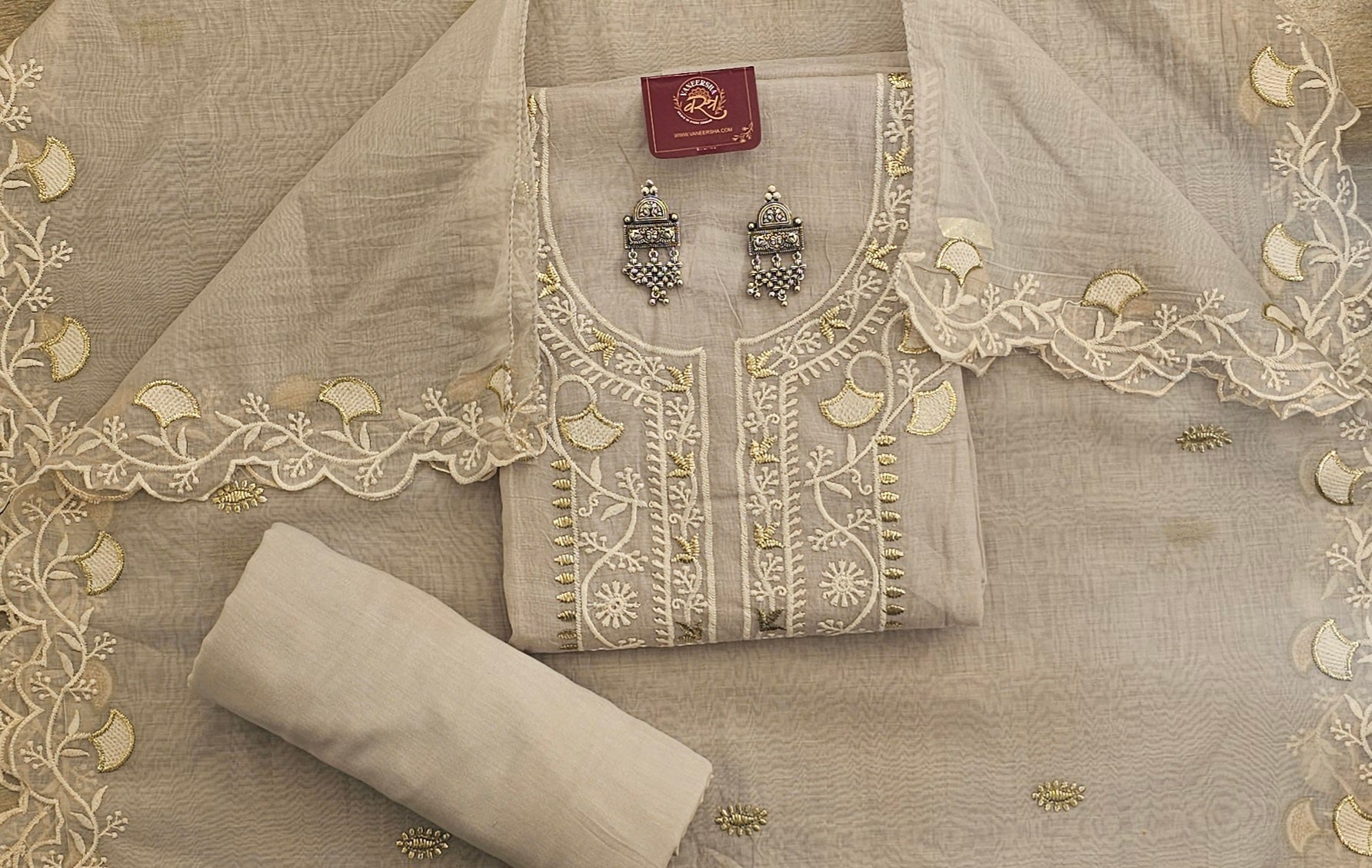 Elegant Mal Cotton Unstitched Suit with Delicate Embroidery & Embroidered Border Dupatta