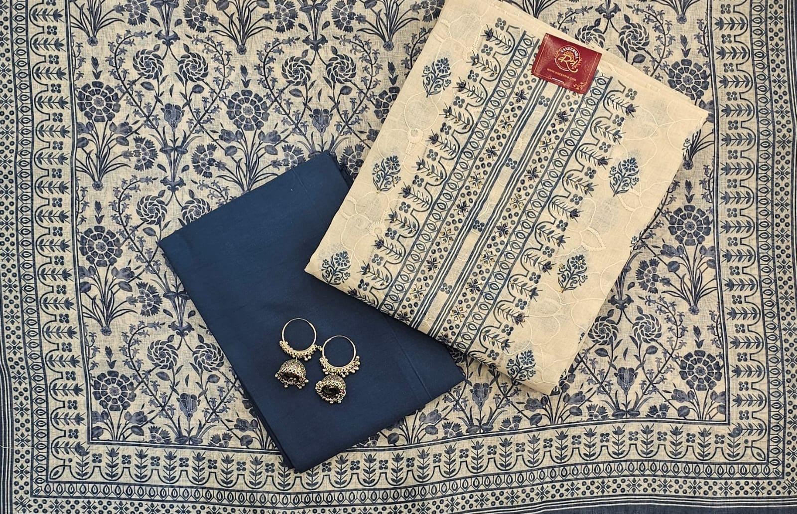 Refined Linen Self-Print Suit with Embroidery & Printed Dupatta