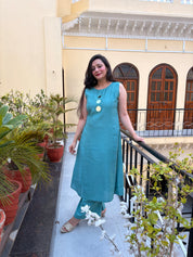 kurta set with beautiful Mirror pattern(set of 2)