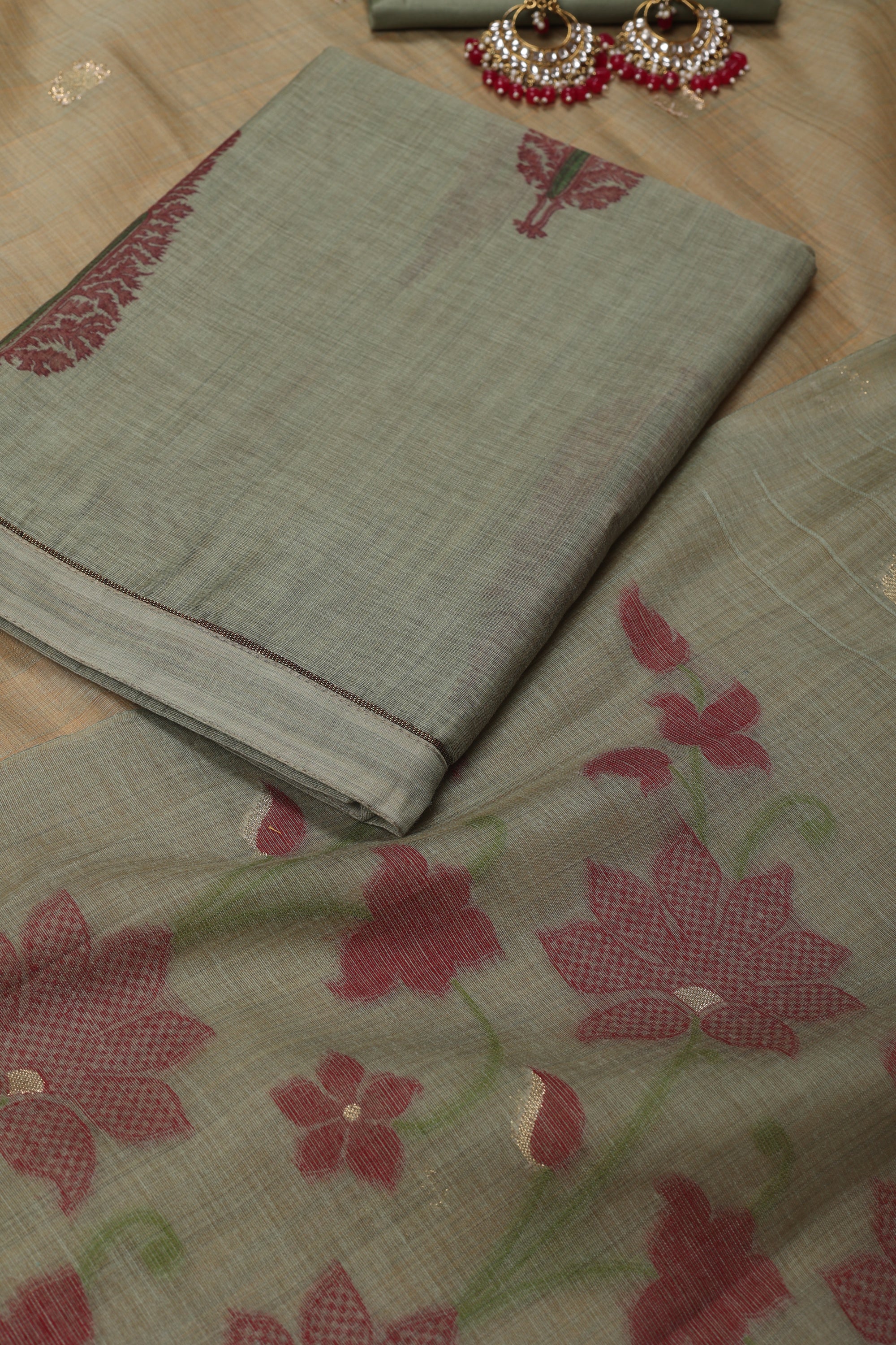 Printed Jaamdani Suit