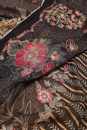 Pakistani Zari Work Suit