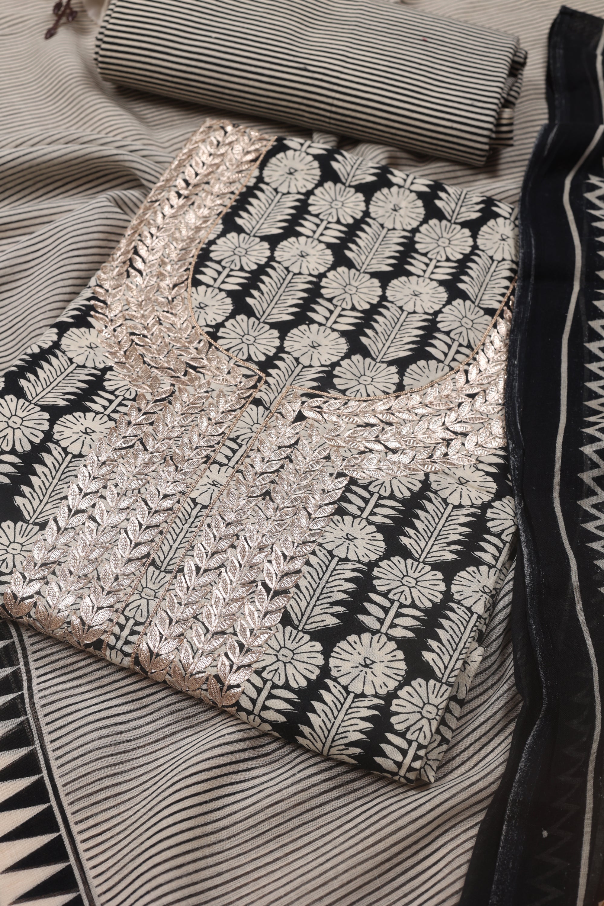 Black Gota Work Cotton Suit