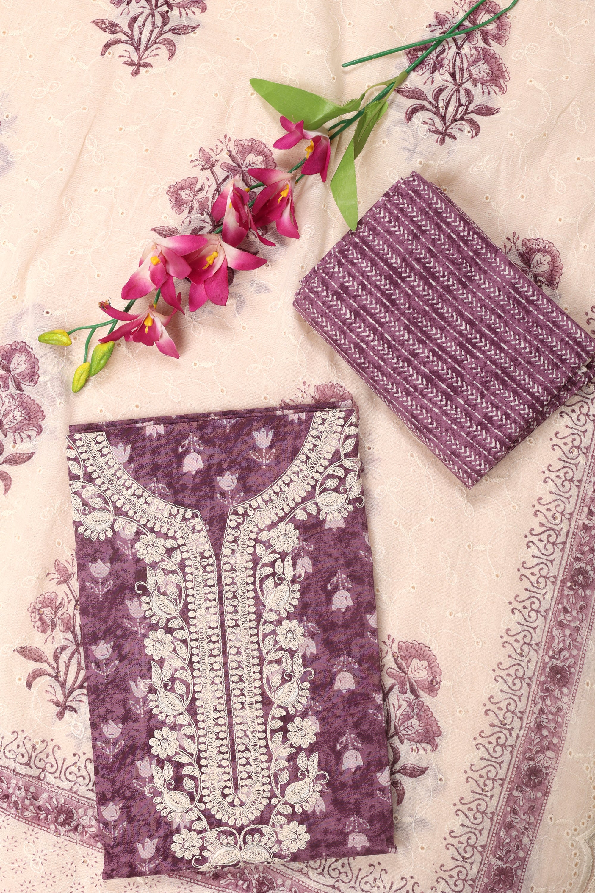 Red Thread Work Suit