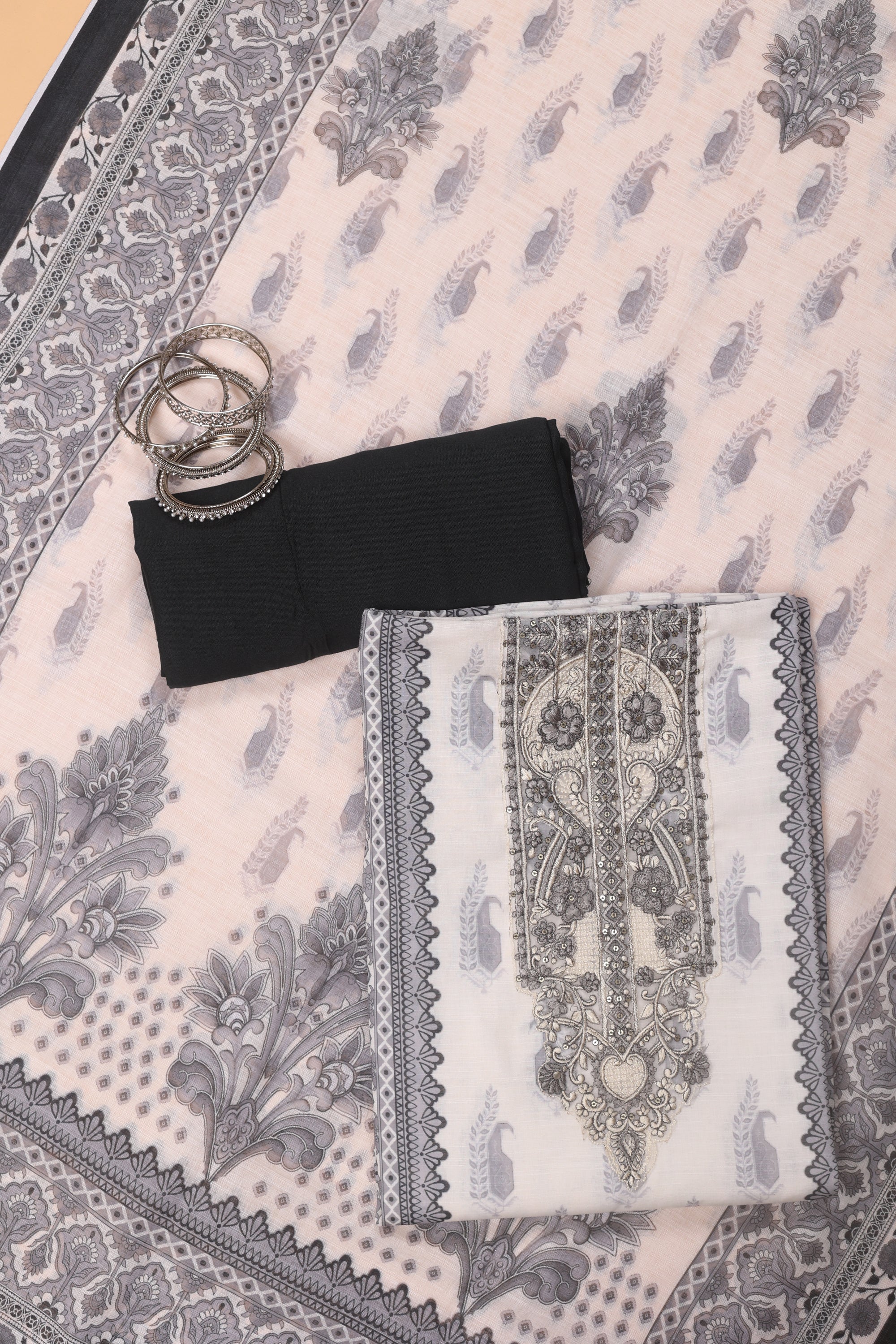 Printed Pakistani Suit