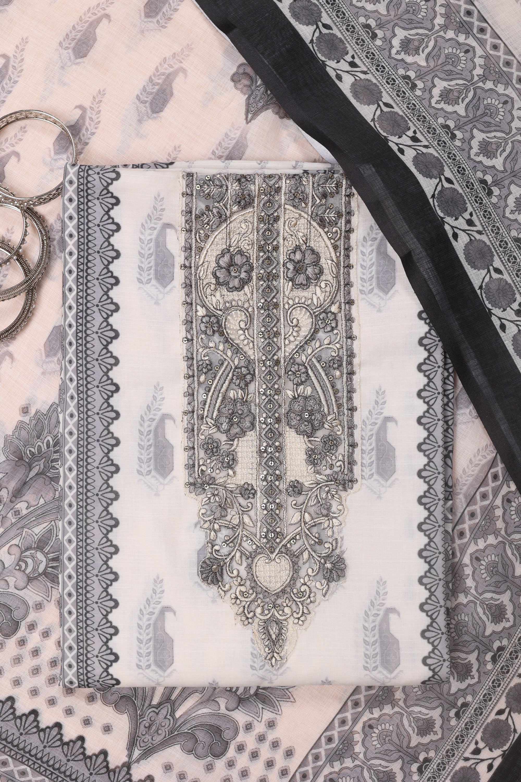 Printed Pakistani Suit