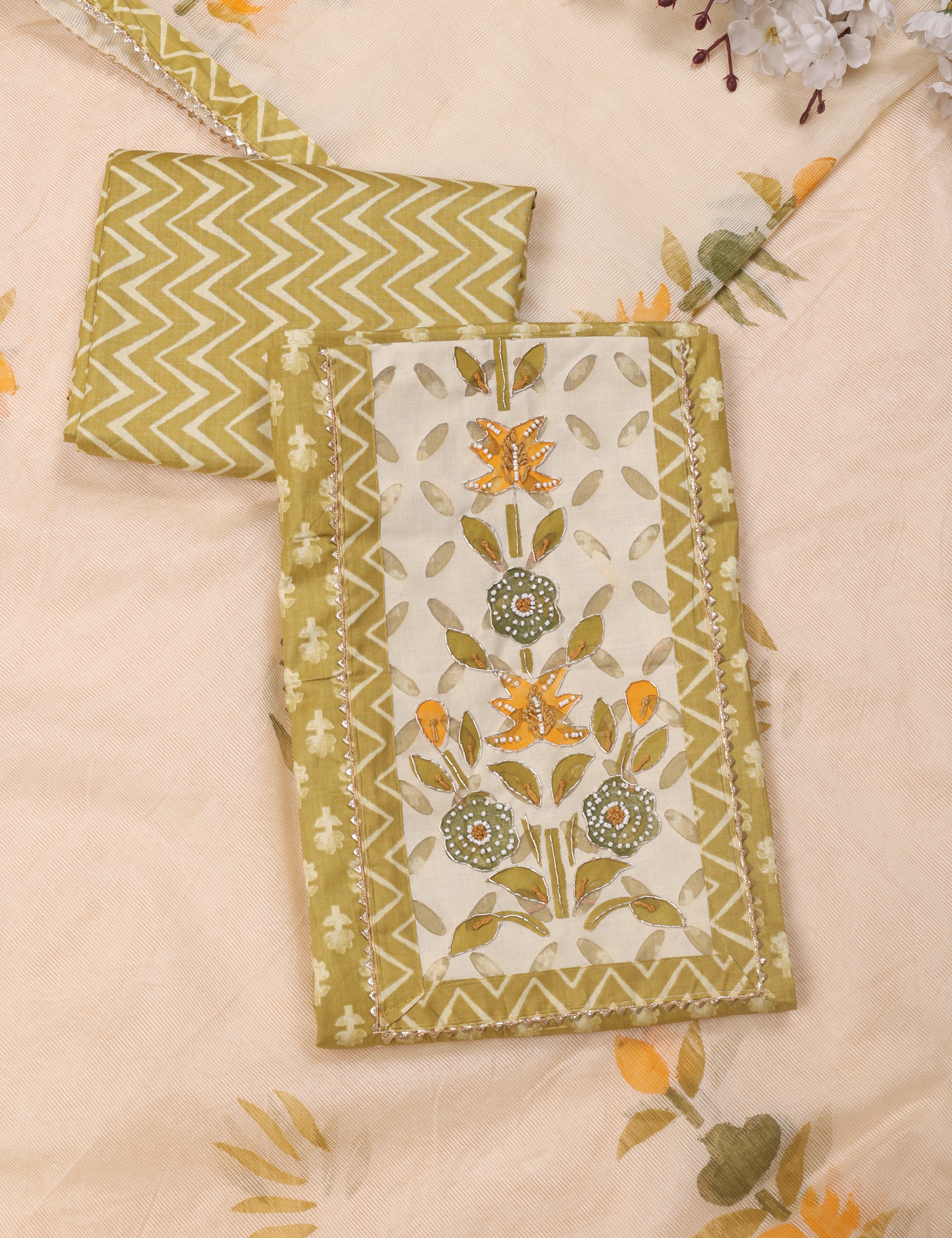 Cotton Suit with Zari & Thread Kota Doria Dhupatta