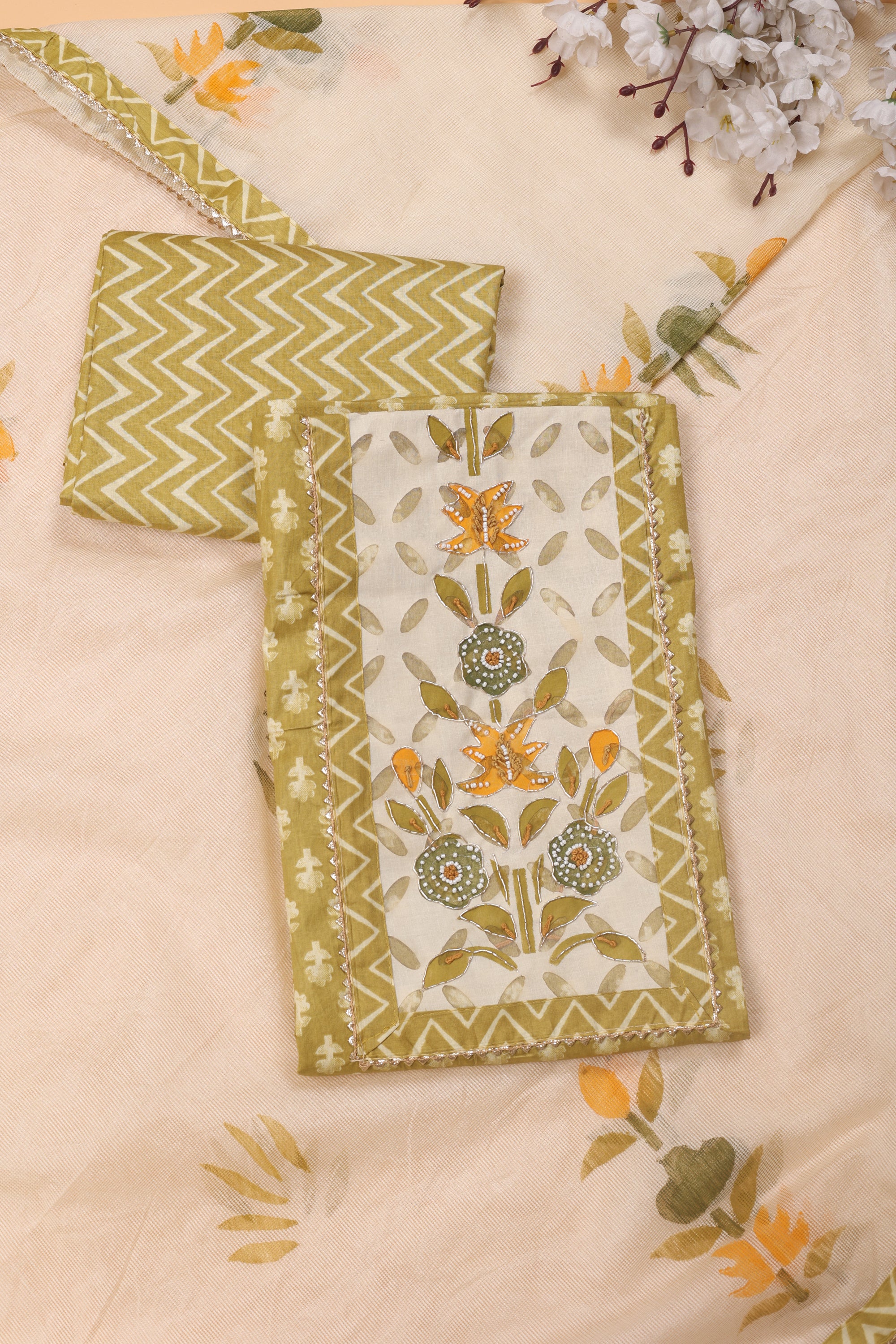 Cotton Suit with Zari & Thread Kota Doria Dhupatta