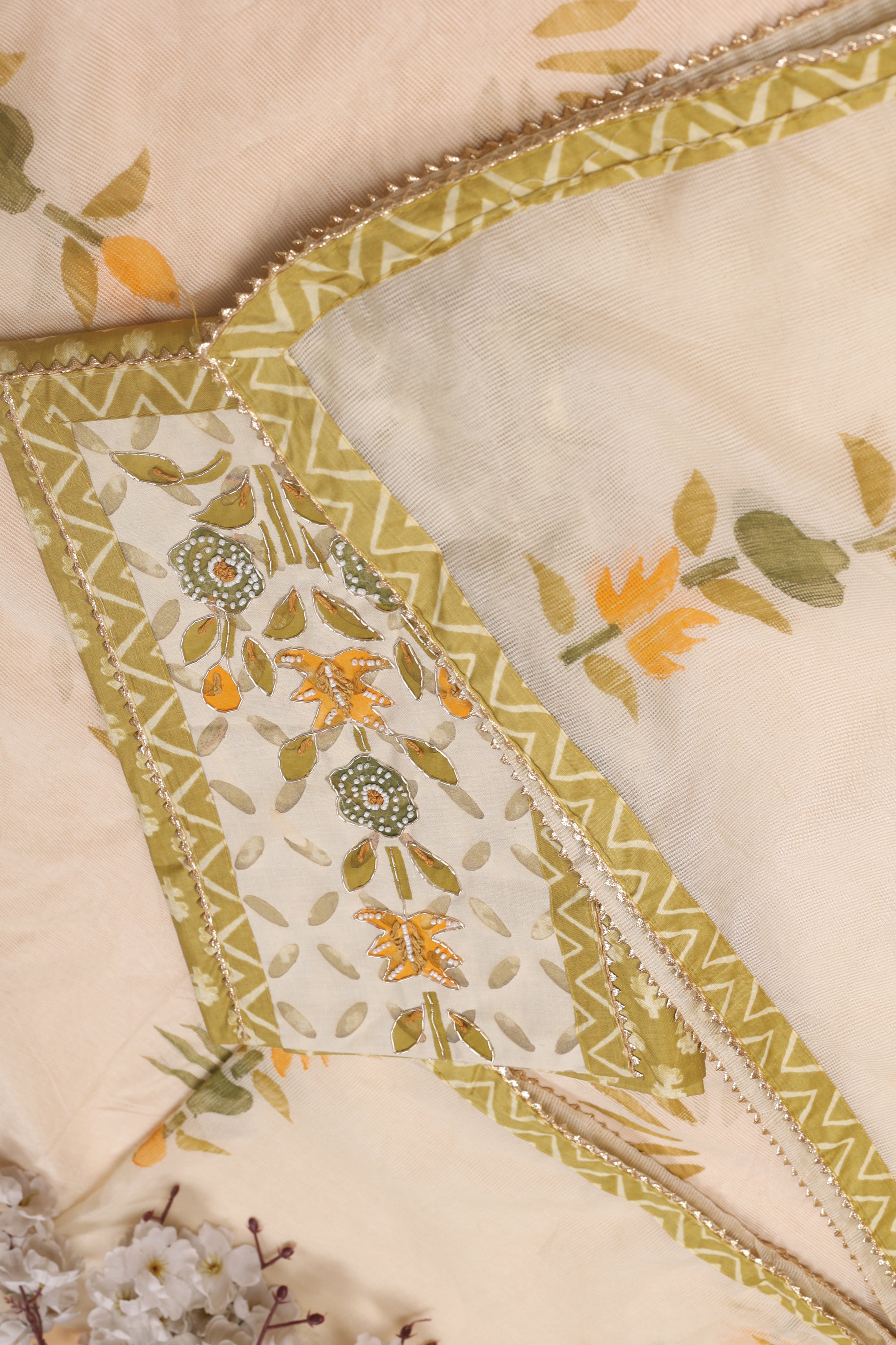 Cotton Suit with Zari & Thread Kota Doria Dhupatta