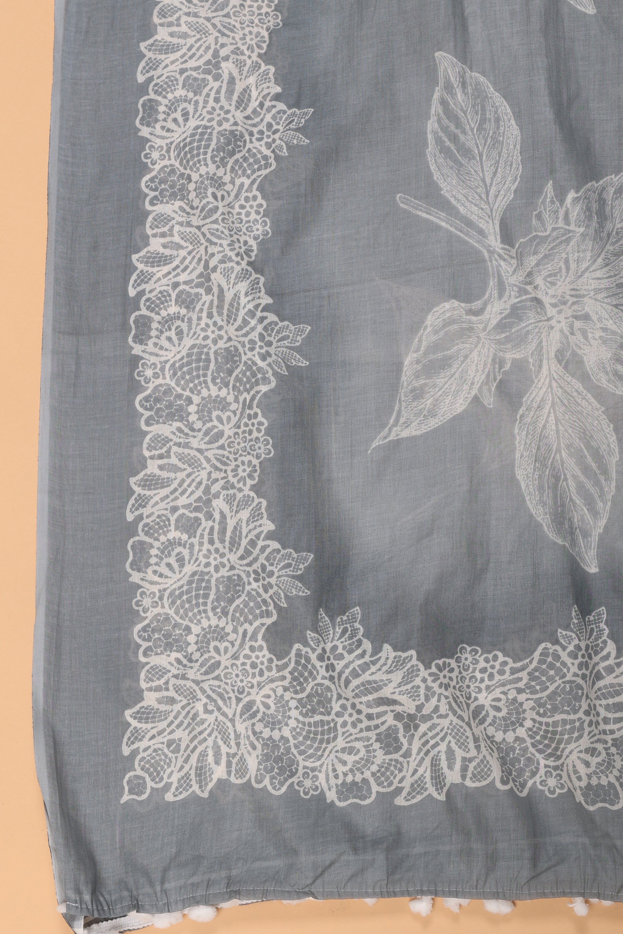 Cotton Suit with Elephant Work Neck