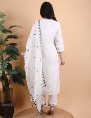 Off White Resham Thread Work Suit