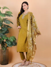 Henna V Neck Suit