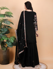 Thread & Sequence Work Garara Set
