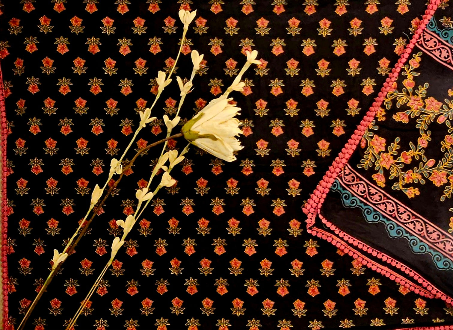 Graceful Cotton Printed Unstitched Suit with Lace Detailing & Elegant Dupatta
