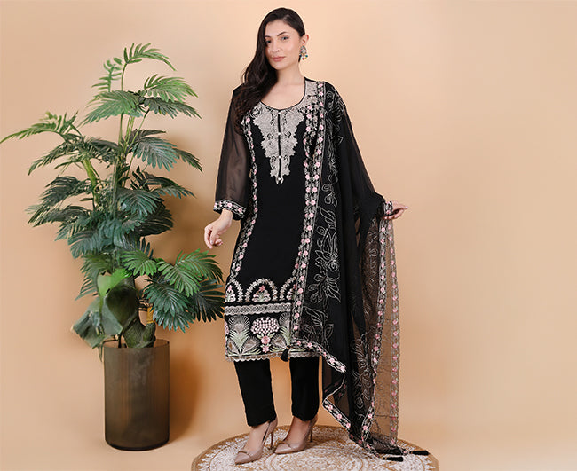 Readymade-Pakistani-suit.jpg